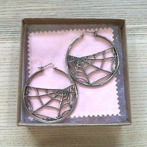 Souvenir Jewelry Spiderweb Hoops 925 sterling silver